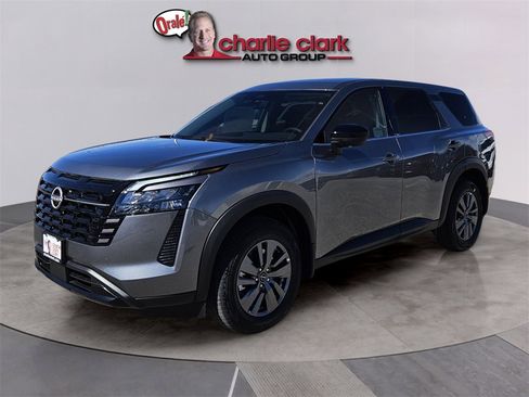 New 2026 Nissan Pathfinder S image 1