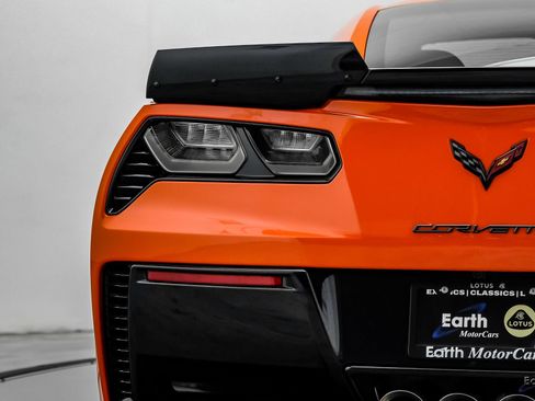 Used 2019 Chevrolet Corvette Z06 RWD image 17