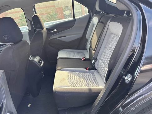 Used 2022 Chevrolet Equinox LS image 8