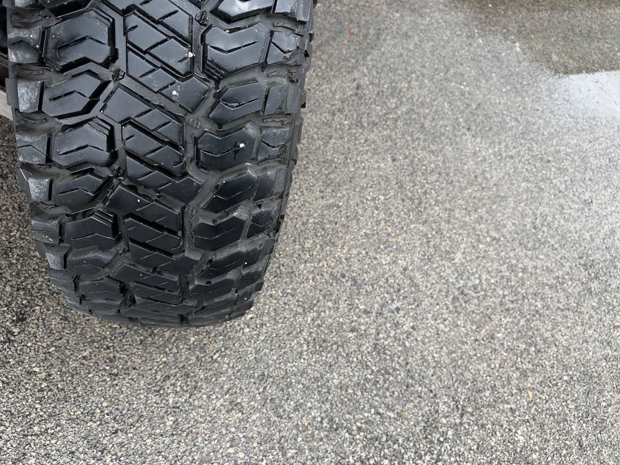 Used 2013 Ford F150 Raptor w/ Luxury Equipment Group AWD/4WD image 15