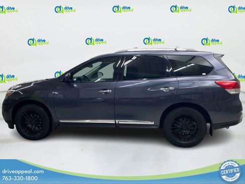 Used 2014 Nissan Pathfinder SL FWD image 9