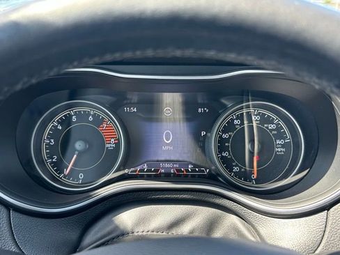 Used 2019 Jeep Cherokee Trailhawk image 18