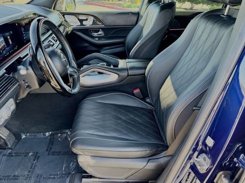 Used 2025 Mercedes-Benz Maybach GLS 600 4MATIC image 19