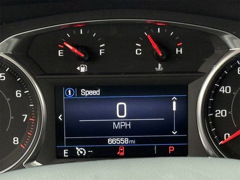 Used 2020 GMC Acadia SLE w/ Driver Convenience Package image 19