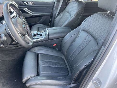 Certified 2024 BMW X7 M60i w/ Executive Package image 20