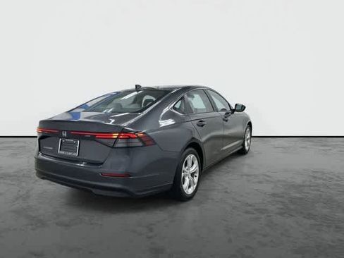 Certified 2025 Honda Accord LX image 3