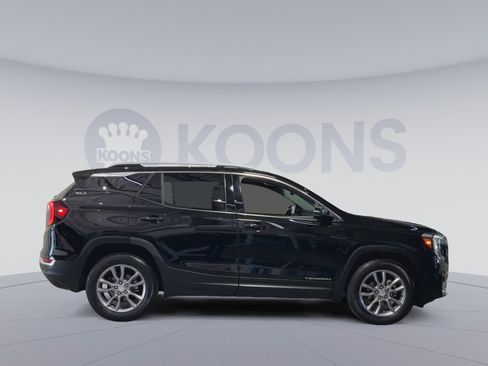 Used 2022 GMC Terrain SLT w/ Tech Package AWD/4WD image 12