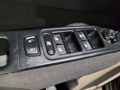 Used 2016 Jeep Renegade Sport w/ Sound Group image 30