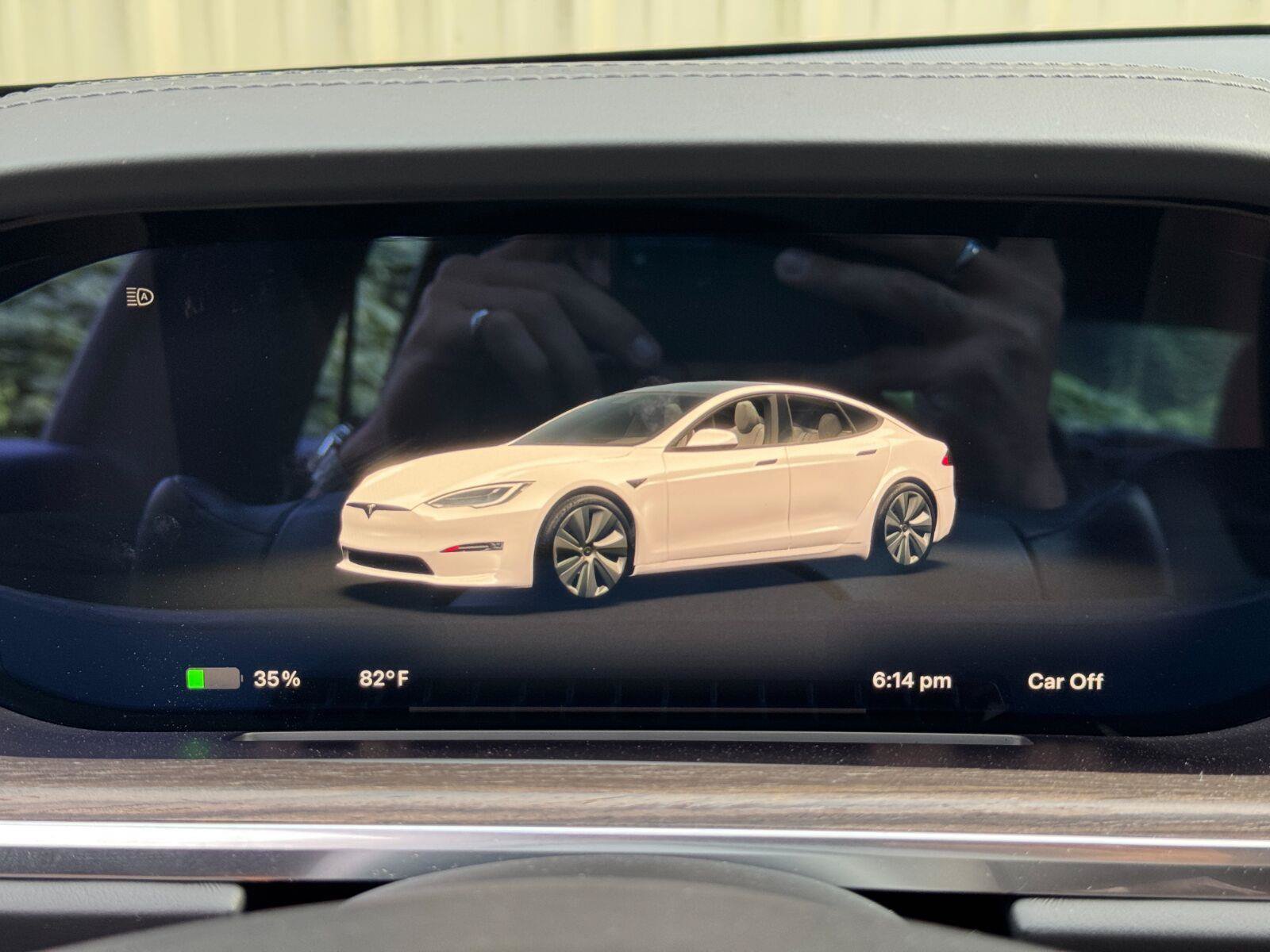 Used 2022 Tesla Model S AWD/4WD image 18