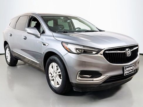 Used 2019 Buick Enclave Essence FWD image 3