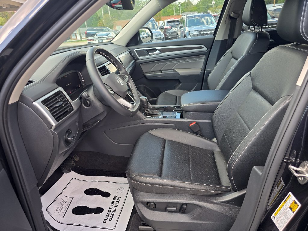 Used 2023 Volkswagen Atlas SE FWD image 8
