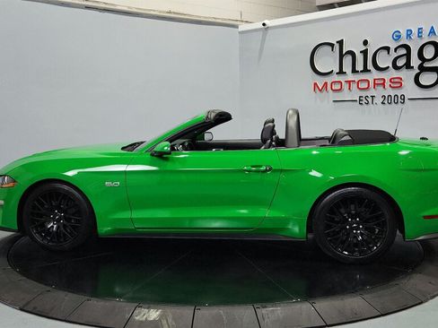 Used 2019 Ford Mustang GT Premium w/ GT Performance Package RWD image 7