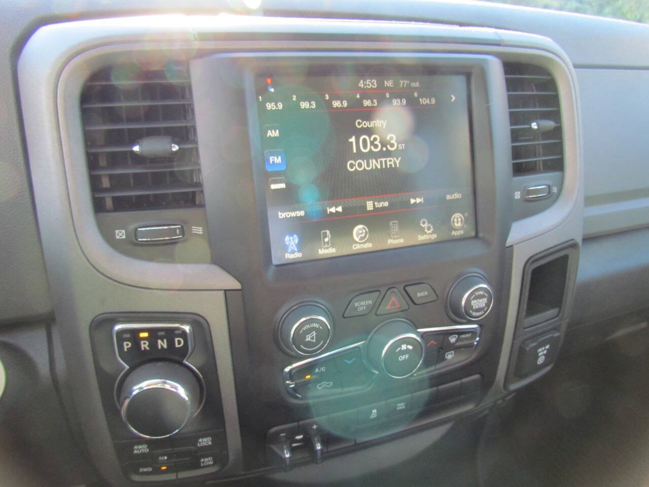 Used 2015 RAM 1500 Big Horn AWD/4WD image 19