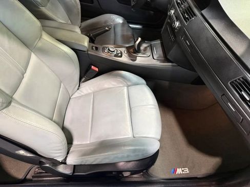 Used 2009 BMW M3 Convertible image 24
