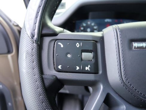Used 2022 Land Rover Defender 110 X-Dynamic HSE AWD/4WD image 22