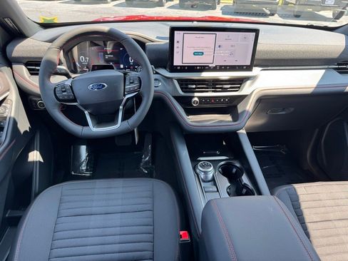 New 2025 Ford Explorer ST-Line image 5