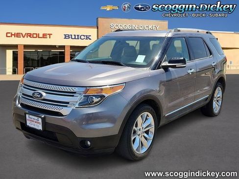 Used 2014 Ford Explorer XLT w/ Equipment Group 202A AWD/4WD image 1