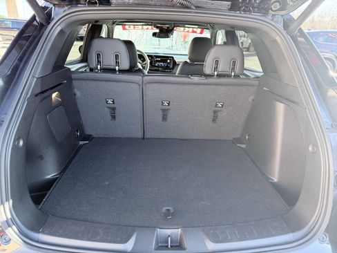 Used 2024 Chevrolet TrailBlazer RS w/ Convenience Package image 7