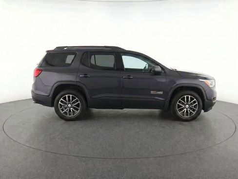 Used 2017 GMC Acadia SLE w/ Driver Alert Package I AWD/4WD image 8