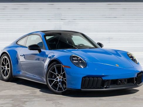 Certified 2025 Porsche 911 Carrera 4 GTS image 10
