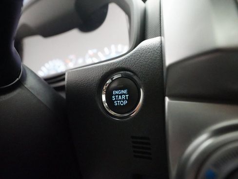 Used 2018 Toyota 4Runner Limited image 32