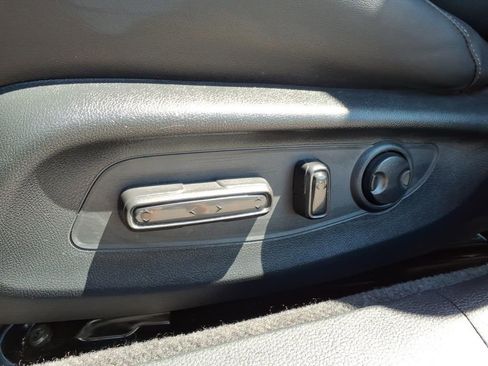 Used 2024 Honda Accord Touring image 5