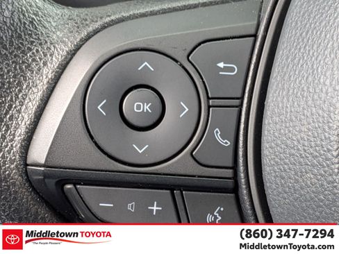 Certified 2025 Toyota RAV4 XLE AWD/4WD image 18