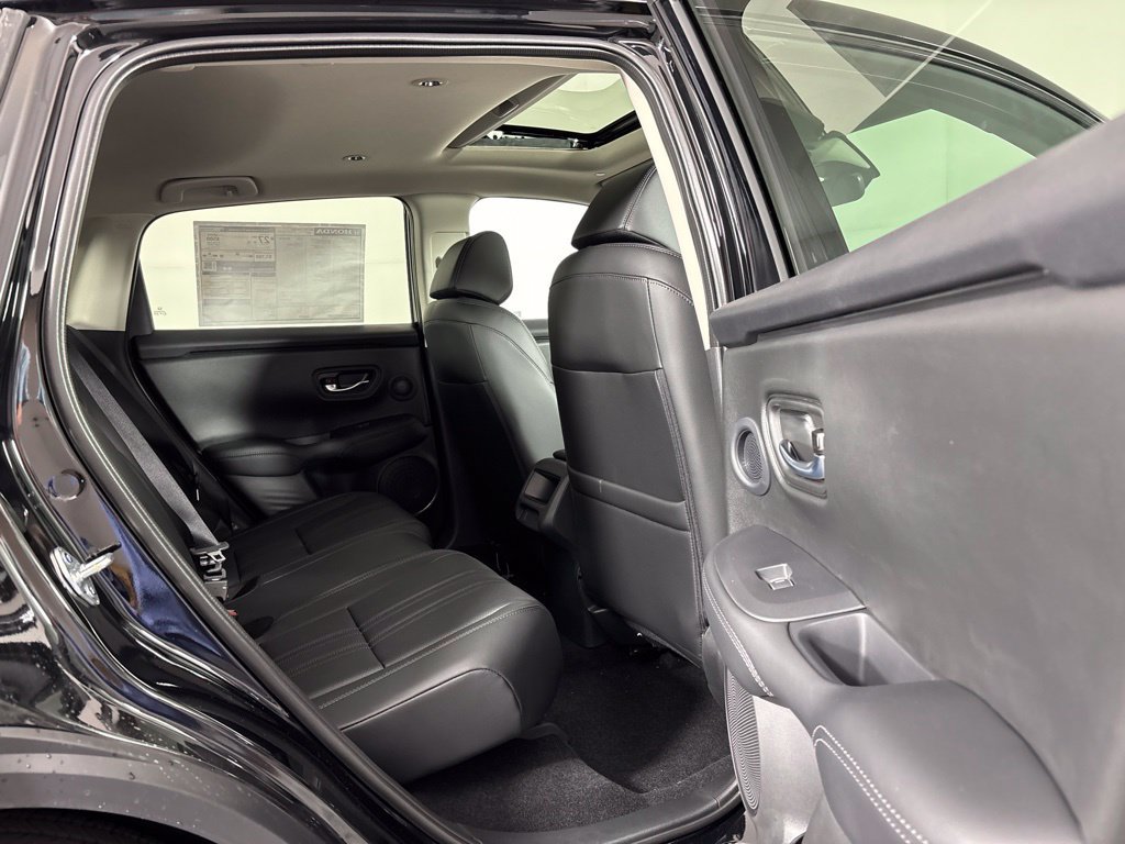 New 2027 Honda HR-V EX-L image 9