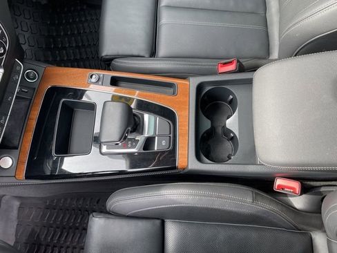 Used 2023 Audi Q5 2.0T Premium Plus w/ Premium Plus Package AWD/4WD image 25