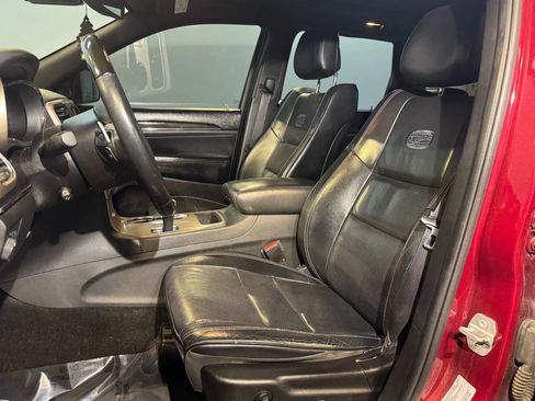 Used 2015 Jeep Grand Cherokee Overland w/ Advanced Technology Group RWD image 10