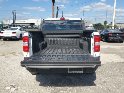 New 2025 Ford Maverick XL image 10