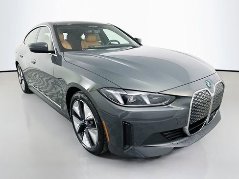 New 2026 BMW i4 xDrive40i w/ Premium Package image 3