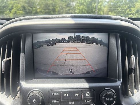 Used 2016 Chevrolet Colorado Z71 AWD/4WD image 11