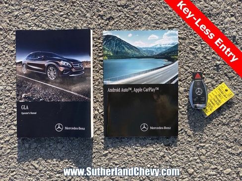 Used 2017 Mercedes-Benz GLA 250 4MATIC image 46