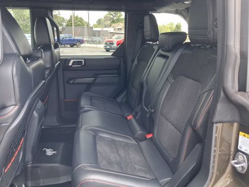 Used 2024 Ford Bronco Raptor w/ Interior Carbon Fiber Pack 6 AWD/4WD image 18