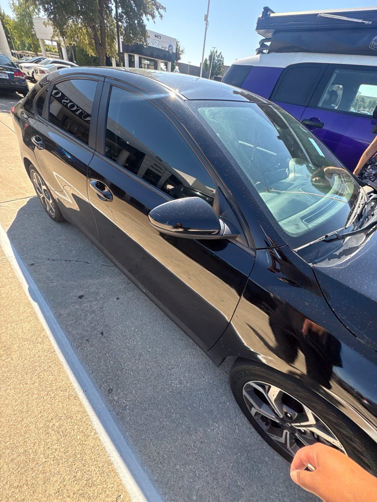 Used 2020 Kia Forte LXS FWD image 8