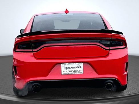 Used 2018 Dodge Charger R/T Scat Pack image 5