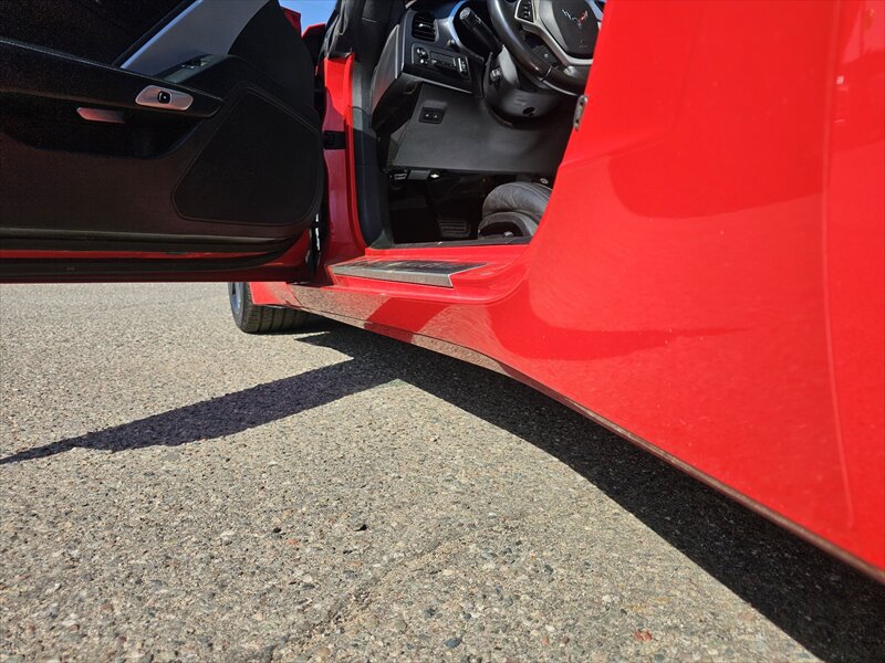 Used 2015 Chevrolet Corvette Stingray Convertible w/ 3LT Preferred Equipment Group RWD image 9