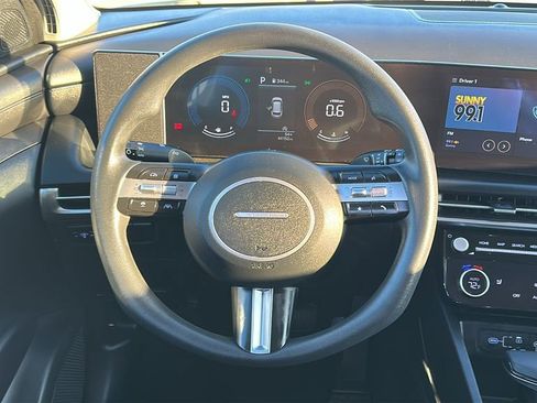 Certified 2025 Hyundai Tucson SEL image 22