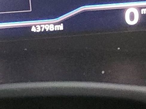 Used 2022 Volkswagen Atlas SEL Premium image 12