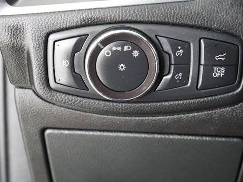 Used 2019 Ford Edge Titanium FWD image 48
