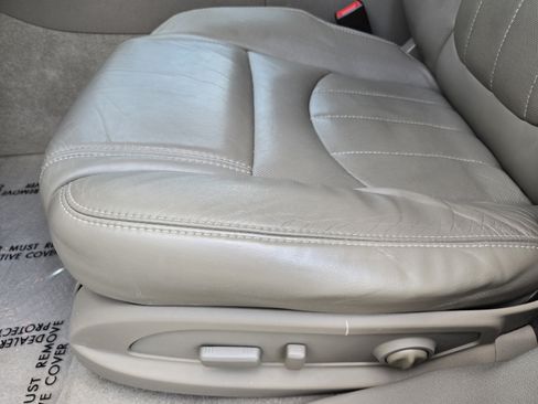 Used 2014 GMC Acadia Denali FWD image 19