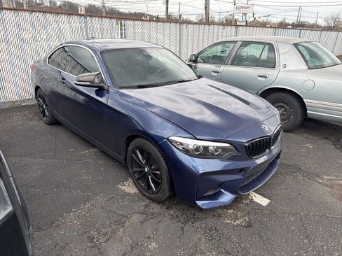 Used 2018 BMW 230i xDrive Coupe image 1