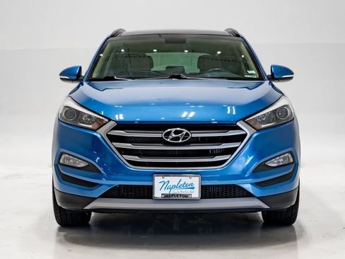 Used 2018 Hyundai Tucson Value w/ Cargo Package FWD image 4