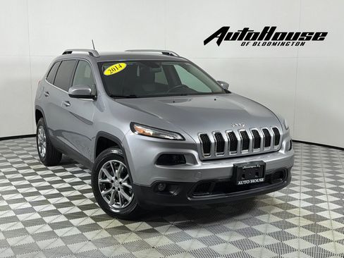 Used 2014 Jeep Cherokee Latitude w/ Comfort/Convenience Group AWD/4WD image 1