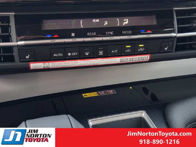 New 2026 Toyota Sienna XLE FWD image 15