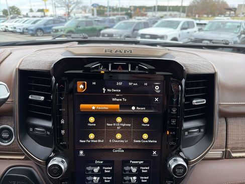 Used 2020 RAM 2500 Limited image 30