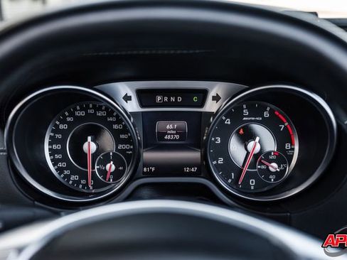 Used 2016 Mercedes-Benz SL 63 AMG AMG SL 63 w/ Driver Assistance Package image 9