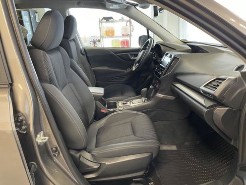 Used 2021 Subaru Forester Premium image 23