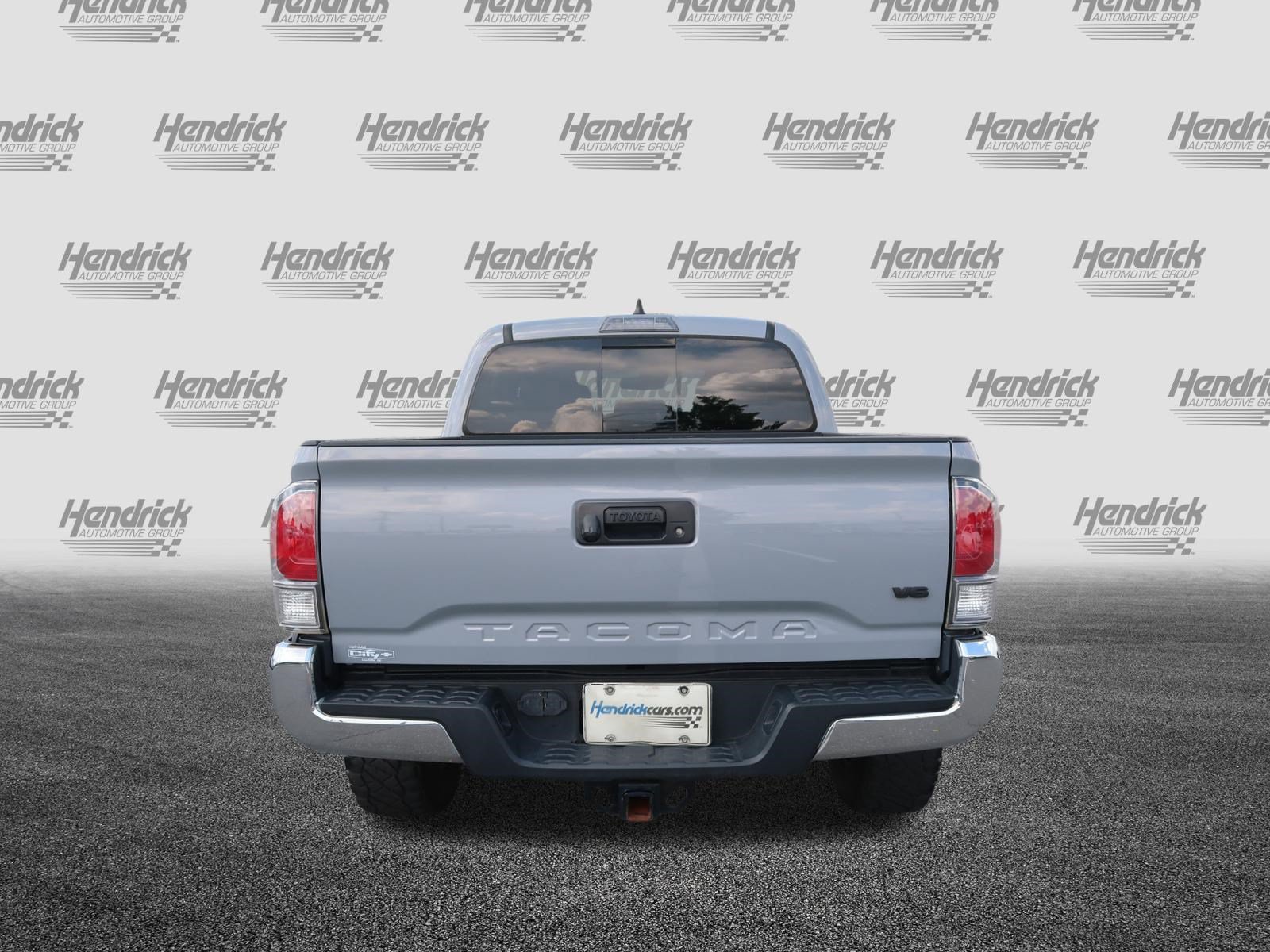 Used 2021 Toyota Tacoma TRD Off-Road AWD/4WD image 9